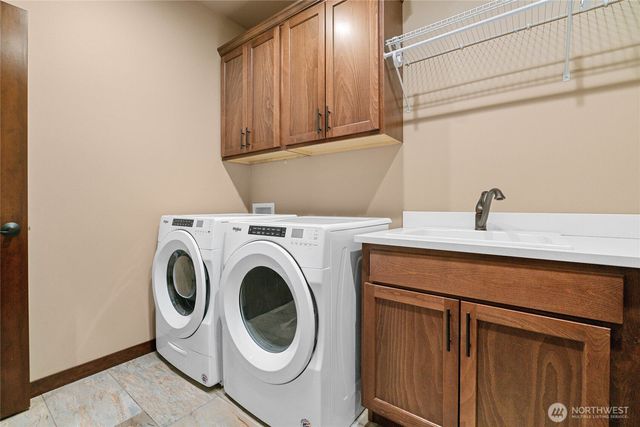 755 S Perry Avenue, East Wenatchee, WA 98802