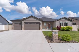 755 S Perry Avenue, East Wenatchee, WA 98802