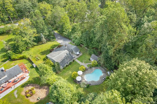 428 Union Valley Road, Mahopac, NY 10541