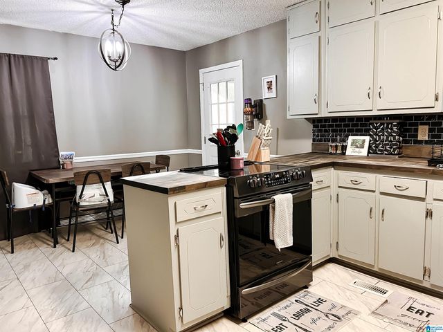 428 PERMITA COURT, Anniston, AL 36206