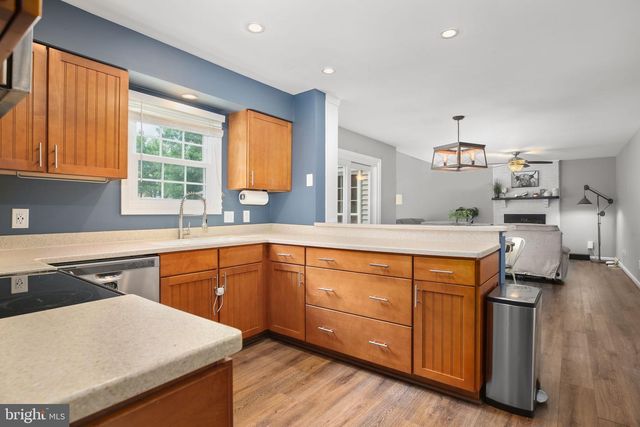 7303 LORD BARTON DR, Fredericksburg, VA 22407