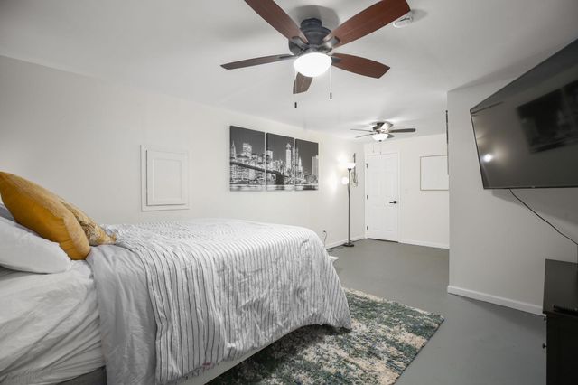 7303 LORD BARTON DR, Fredericksburg, VA 22407
