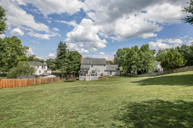7303 LORD BARTON DR, Fredericksburg, VA 22407