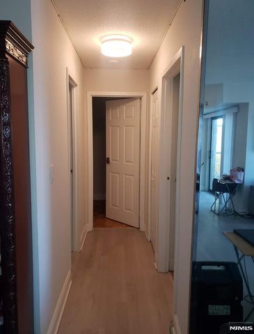 150 Overlook 12E, Hackensack, NJ 07601