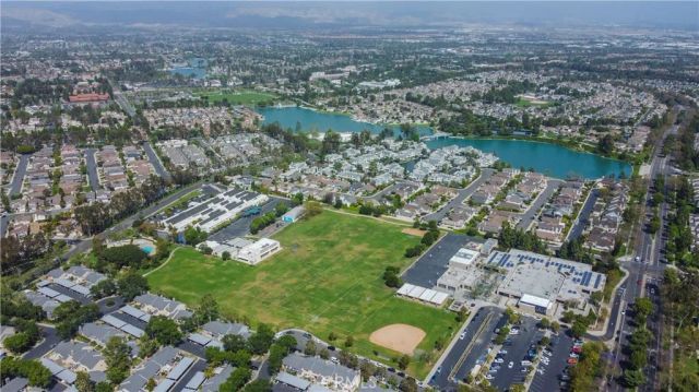 38 Cresthaven, Irvine, CA 92604
