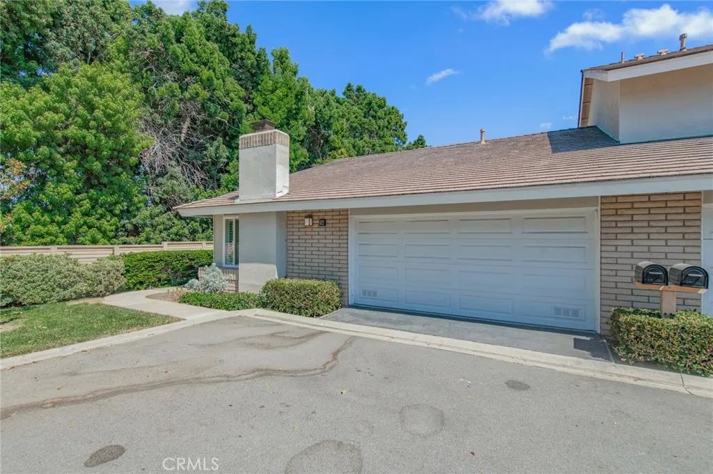 38 Cresthaven, Irvine, CA 92604