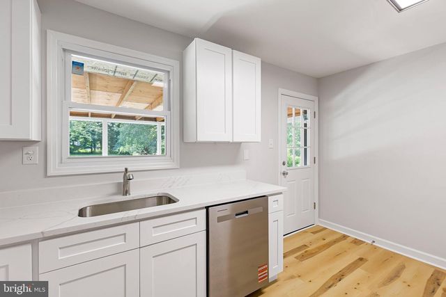 208 MENDELL PL, New Castle, DE 19720