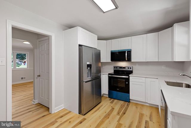 208 MENDELL PL, New Castle, DE 19720