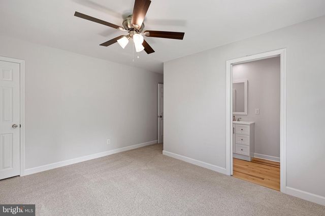208 MENDELL PL, New Castle, DE 19720