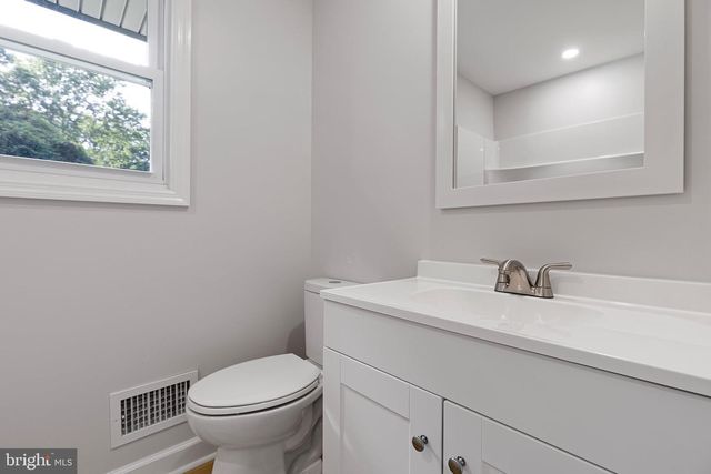 208 MENDELL PL, New Castle, DE 19720