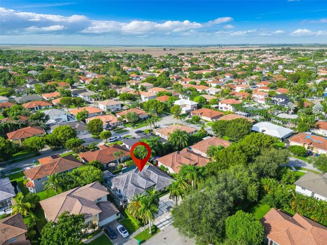 15818 SW 97th Ter, Miami, FL 33196