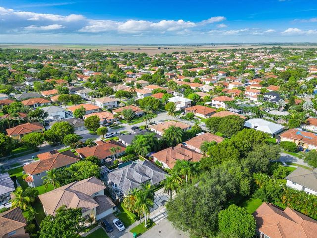 15818 SW 97th Ter, Miami, FL 33196