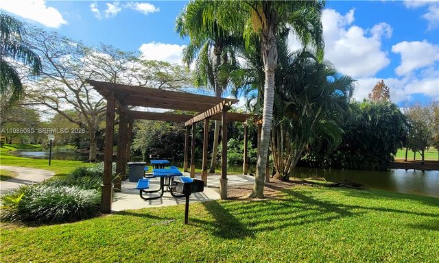 12400 Vista Isles Dr 1422, Sunrise, FL 33325