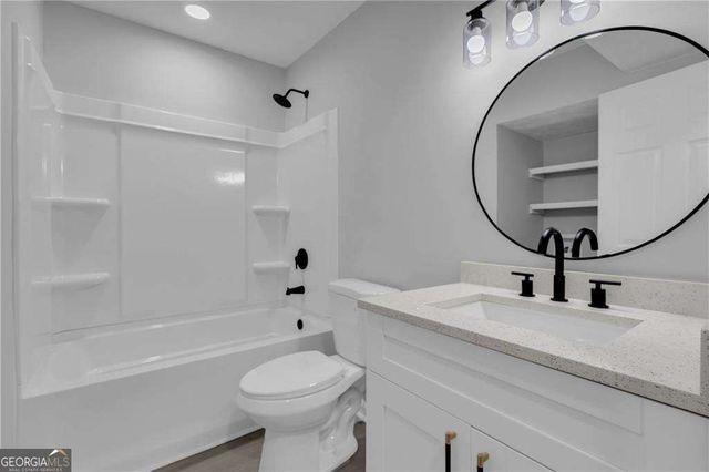 6807 Shangrila Way, Riverdale, GA 30296