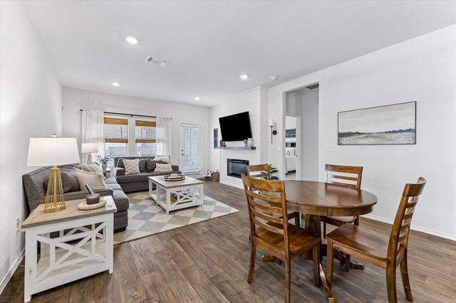 19300 Bear Grass DR, Elgin, TX 78621