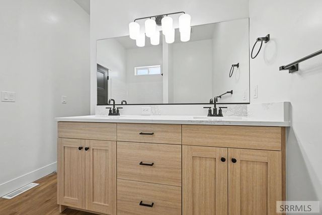 3177 Elixir Road, Ammon, ID 83406
