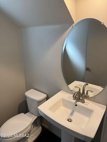 864 E Park Modern Drive, Tucson, AZ 85719