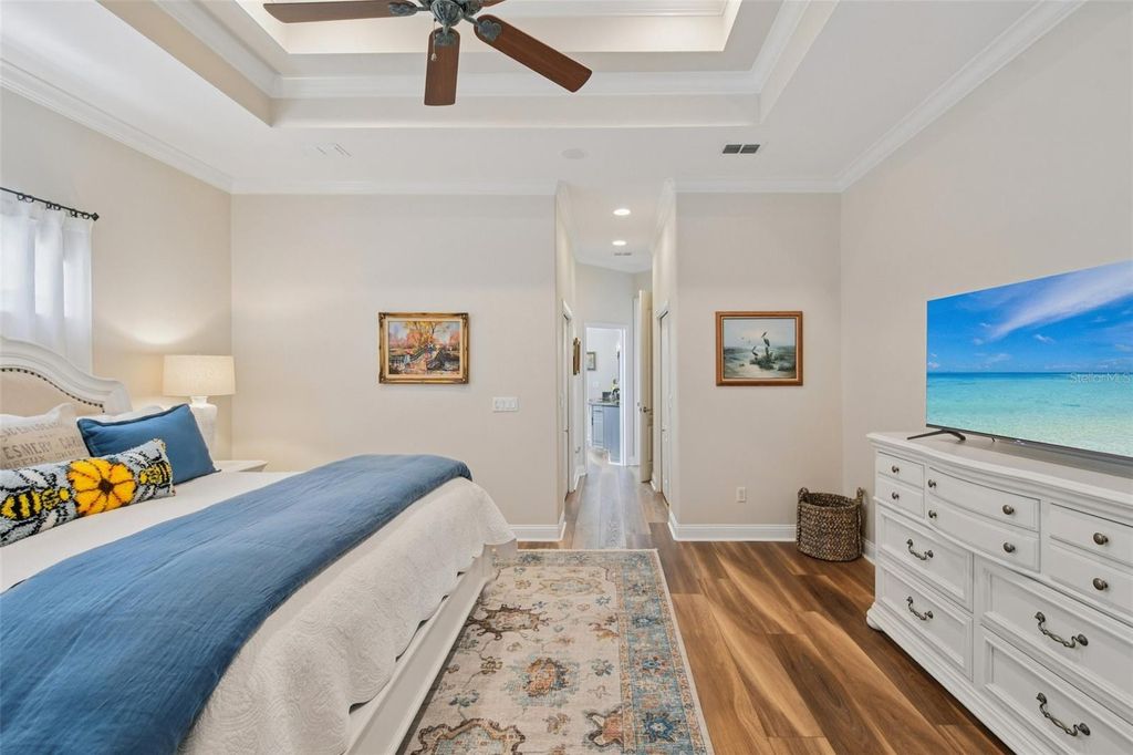 Image 25 of property listing at 101 LONGVIEW WAY N, Palm Coast, FL 32137