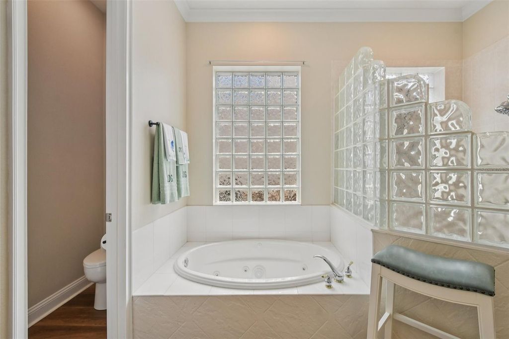 Image 27 of property listing at 101 LONGVIEW WAY N, Palm Coast, FL 32137