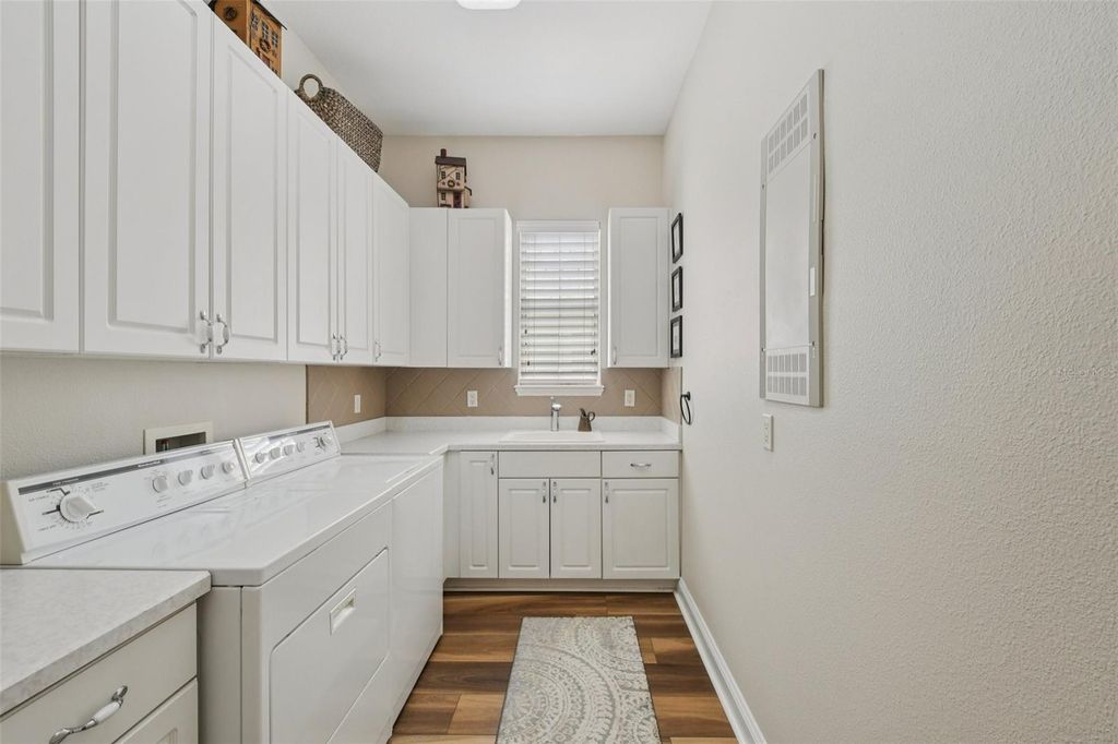 Image 29 of property listing at 101 LONGVIEW WAY N, Palm Coast, FL 32137