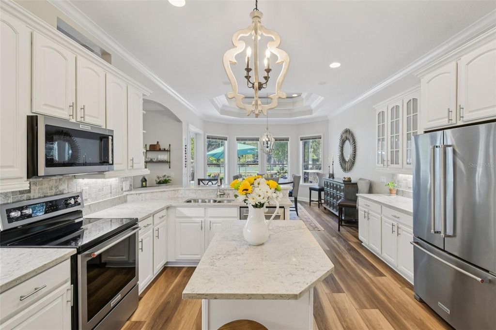 Image 4 of property listing at 101 LONGVIEW WAY N, Palm Coast, FL 32137