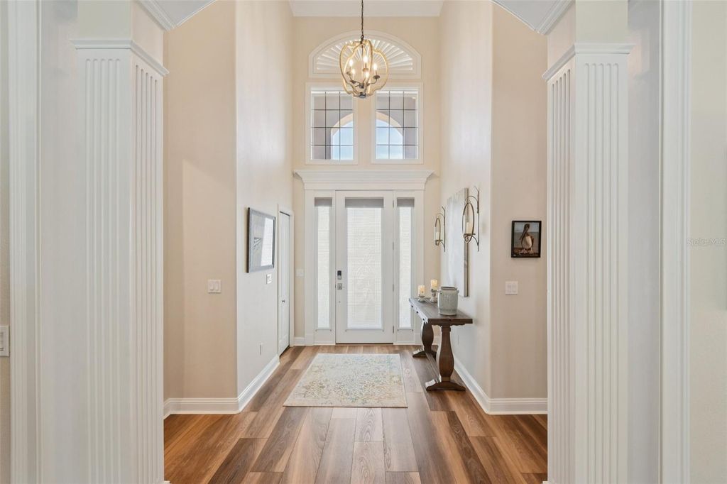 Image 8 of property listing at 101 LONGVIEW WAY N, Palm Coast, FL 32137