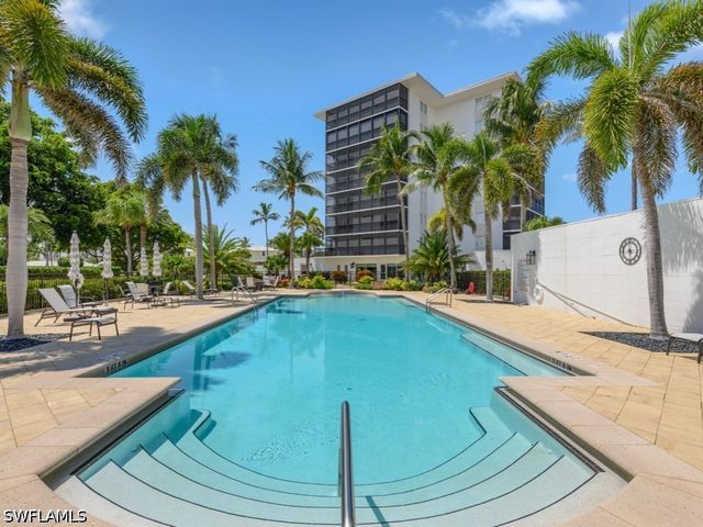 2170 Gulf Shore BLVD N 41E, Naples, FL 34102