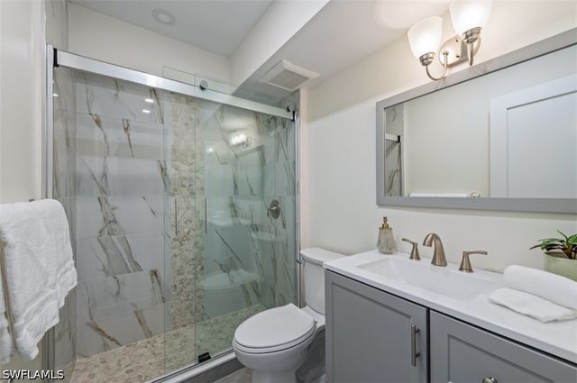 2170 Gulf Shore BLVD N 41E, Naples, FL 34102