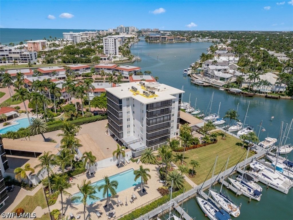 2170 Gulf Shore BLVD N 41E, Naples, FL 34102