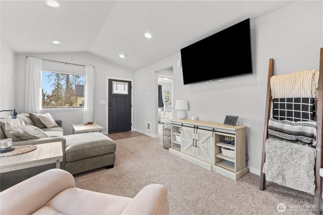 736 Couls Ave, Buckley, WA 98321