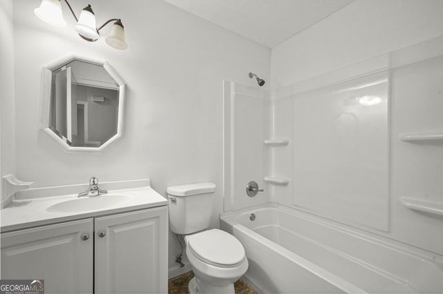 298 W Wind Drive SW, Lilburn, GA 30047