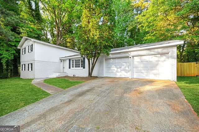 298 W Wind Drive SW, Lilburn, GA 30047