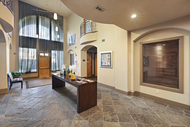 2600 Hillsboro Pike Apt 204, Nashville, TN 37212