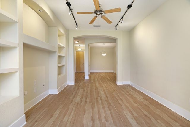 2600 Hillsboro Pike Apt 204, Nashville, TN 37212