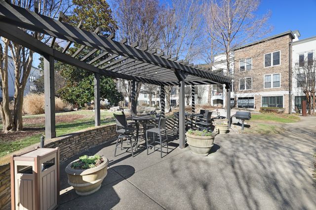 2600 Hillsboro Pike Apt 204, Nashville, TN 37212