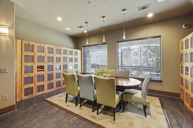 2600 Hillsboro Pike Apt 204, Nashville, TN 37212