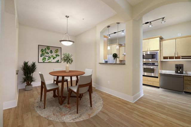 2600 Hillsboro Pike Apt 204, Nashville, TN 37212