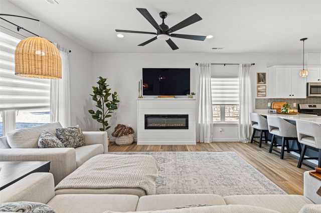 4675 Herbert Hoover Highway SE C, Iowa City, IA 52240