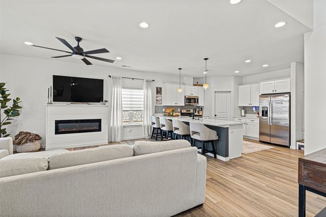 4675 Herbert Hoover Highway SE C, Iowa City, IA 52240