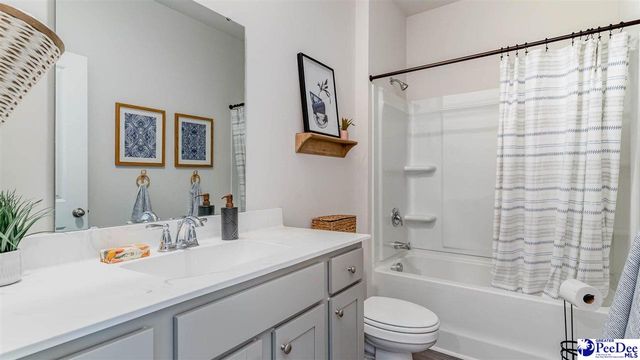 4841 Northpark Drive, Darlington, SC 29532