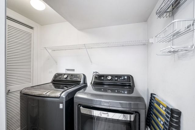 1911 S State Street 1, Chicago, IL 60616
