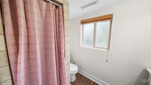 604 Adams St., Kimberly, ID 83341