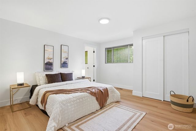 7801 NE 133rd Place, Kirkland, WA 98034