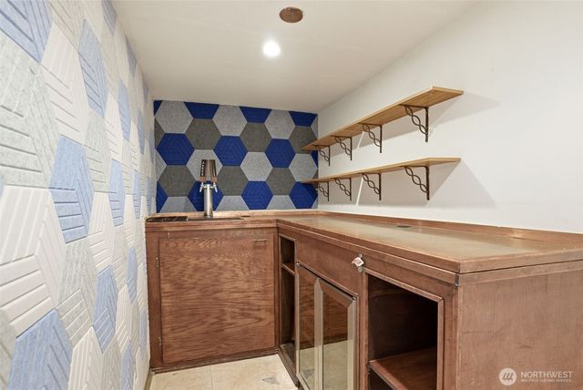7801 NE 133rd Place, Kirkland, WA 98034