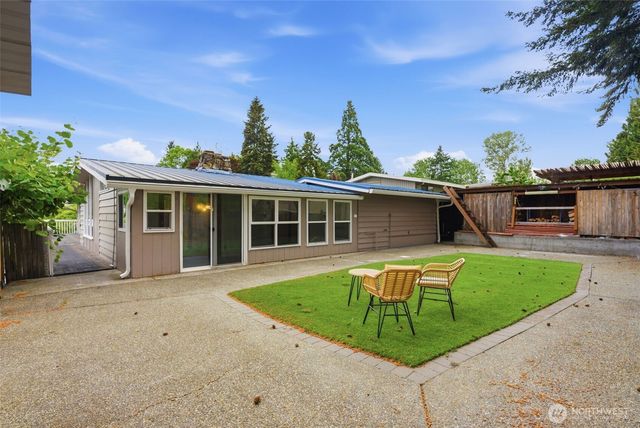 7801 NE 133rd Place, Kirkland, WA 98034