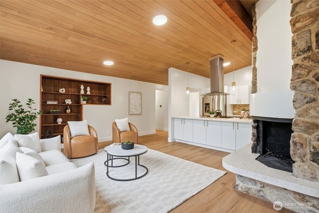 7801 NE 133rd Place, Kirkland, WA 98034