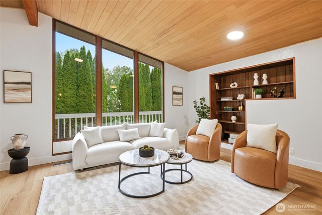 7801 NE 133rd Place, Kirkland, WA 98034