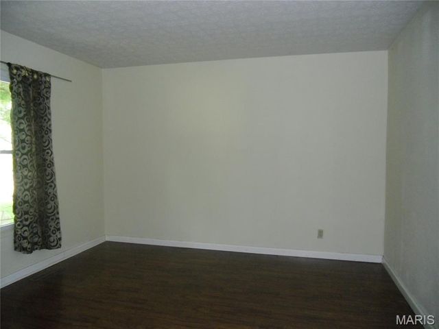 3212 West Boulevard, Belleville, IL 62221