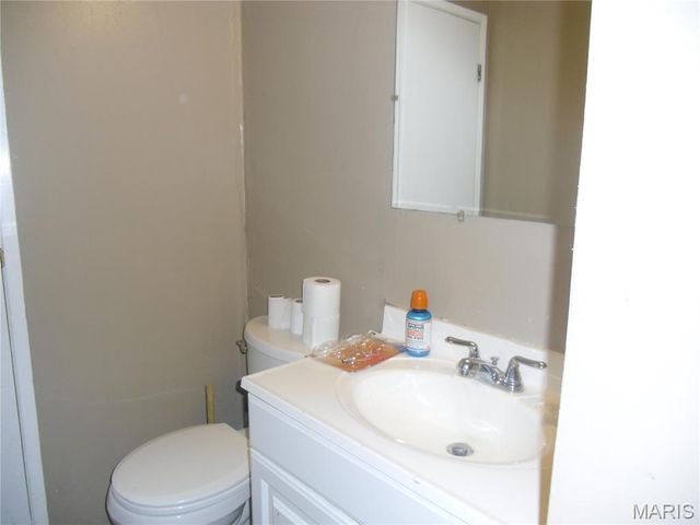 3212 West Boulevard, Belleville, IL 62221