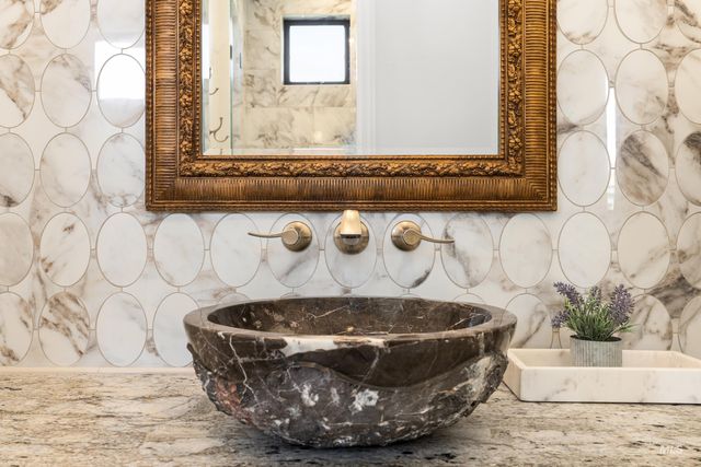 1083 E Chardie Rd, Boise, ID 83702